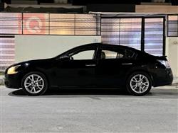 Nissan Maxima